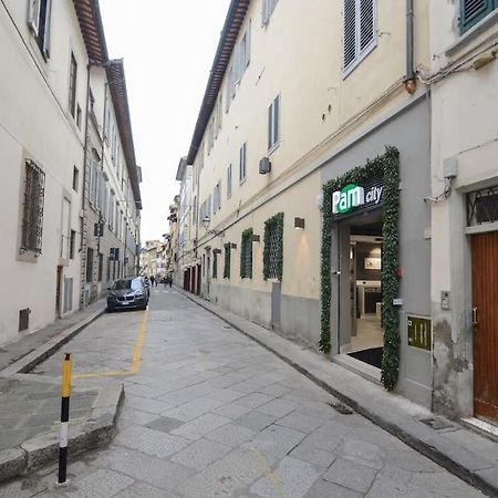 Keys Of Italy - Sgiuseppe 18 - Monolocale Intimo E Conveniente A Santa Croce Apartment Florence Exterior photo