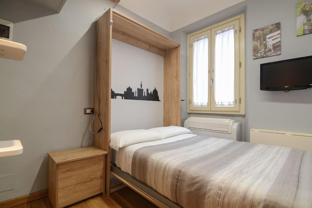 Keys Of Italy - Sgiuseppe 18 - Monolocale Intimo E Conveniente A Santa Croce Apartment Florence Exterior photo
