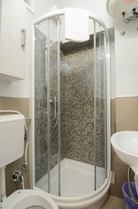 Keys Of Italy - Sgiuseppe 18 - Monolocale Intimo E Conveniente A Santa Croce Apartment Florence Exterior photo